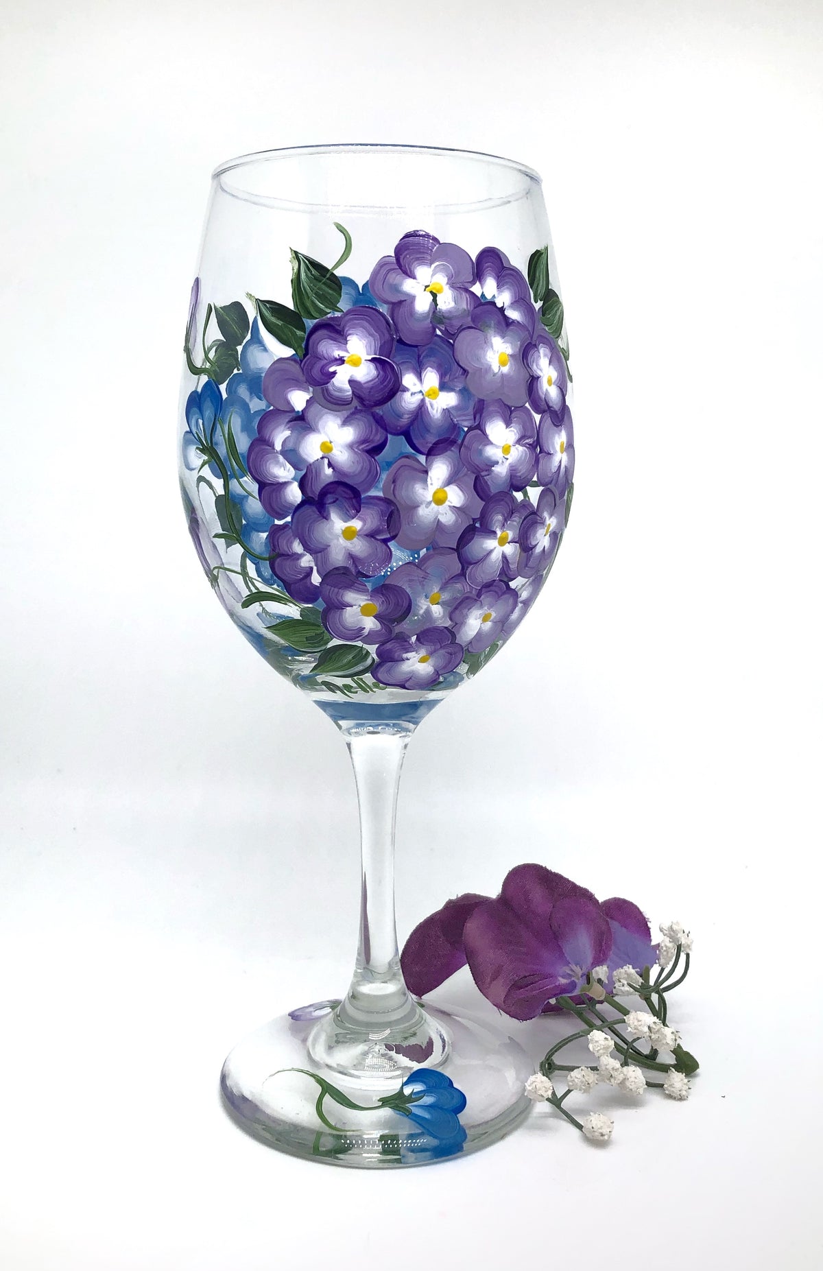 Hand Painted Hydrangea Wine Glasses in Blue and Lavender (Single Glass)