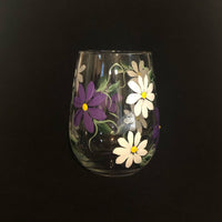 Purple and White Daisy Stemless Wine Glass (Single Glass)