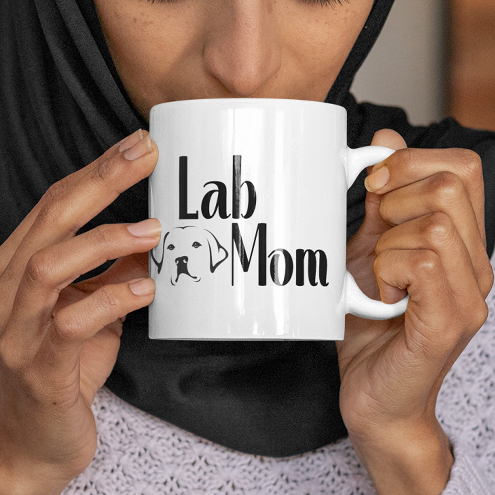 Labrador Mom Personalized Mug