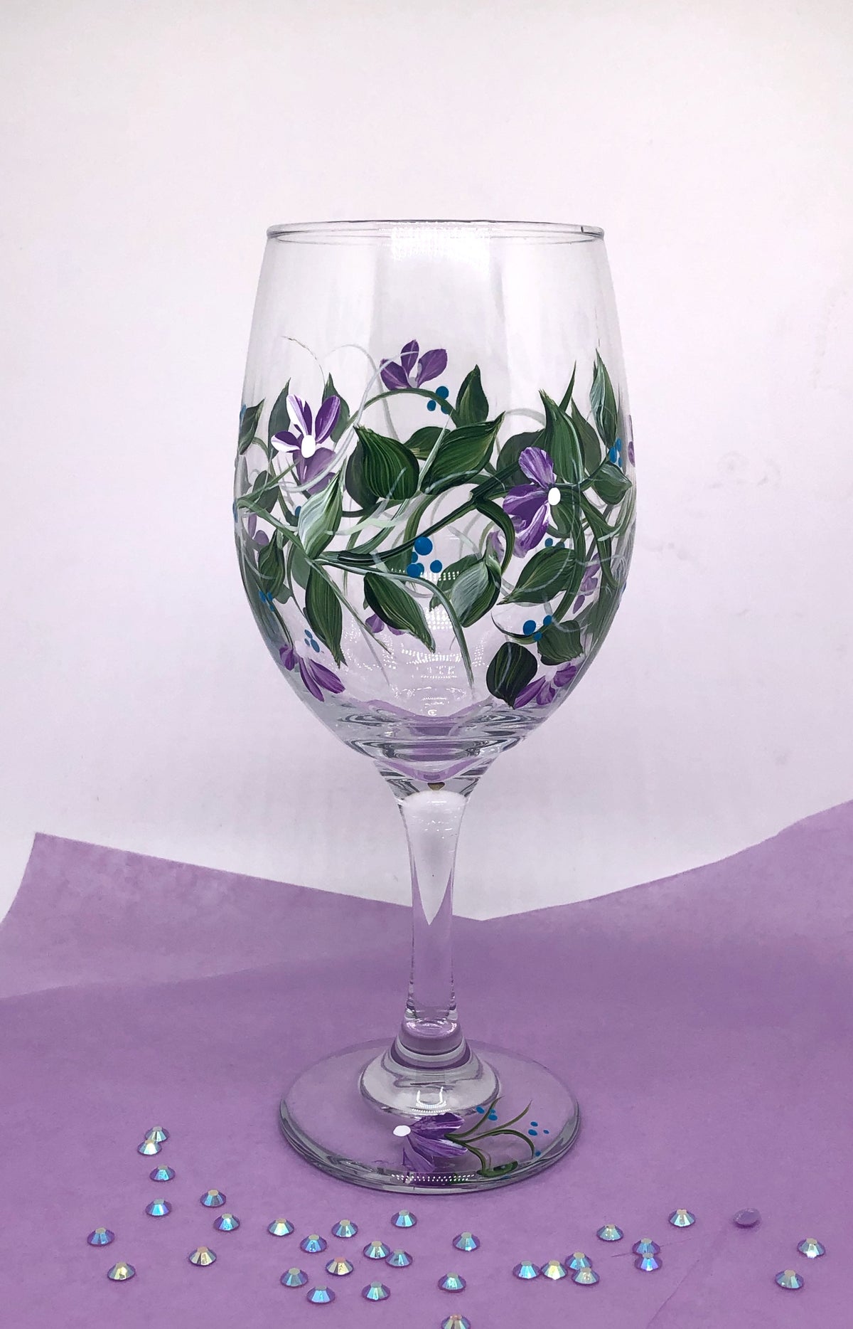 Hand Painted Wine Glass with Blue and Lavender Fowers (Single)