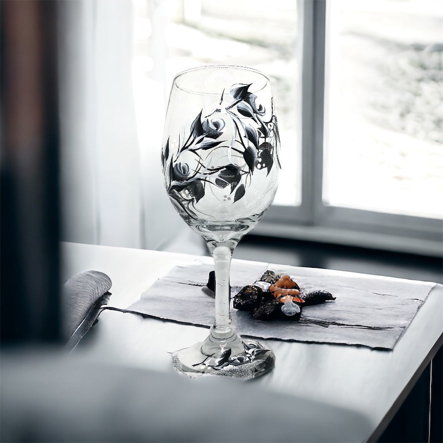 Hand Painted Black Rosebuds Wine Glass (Single Glass)